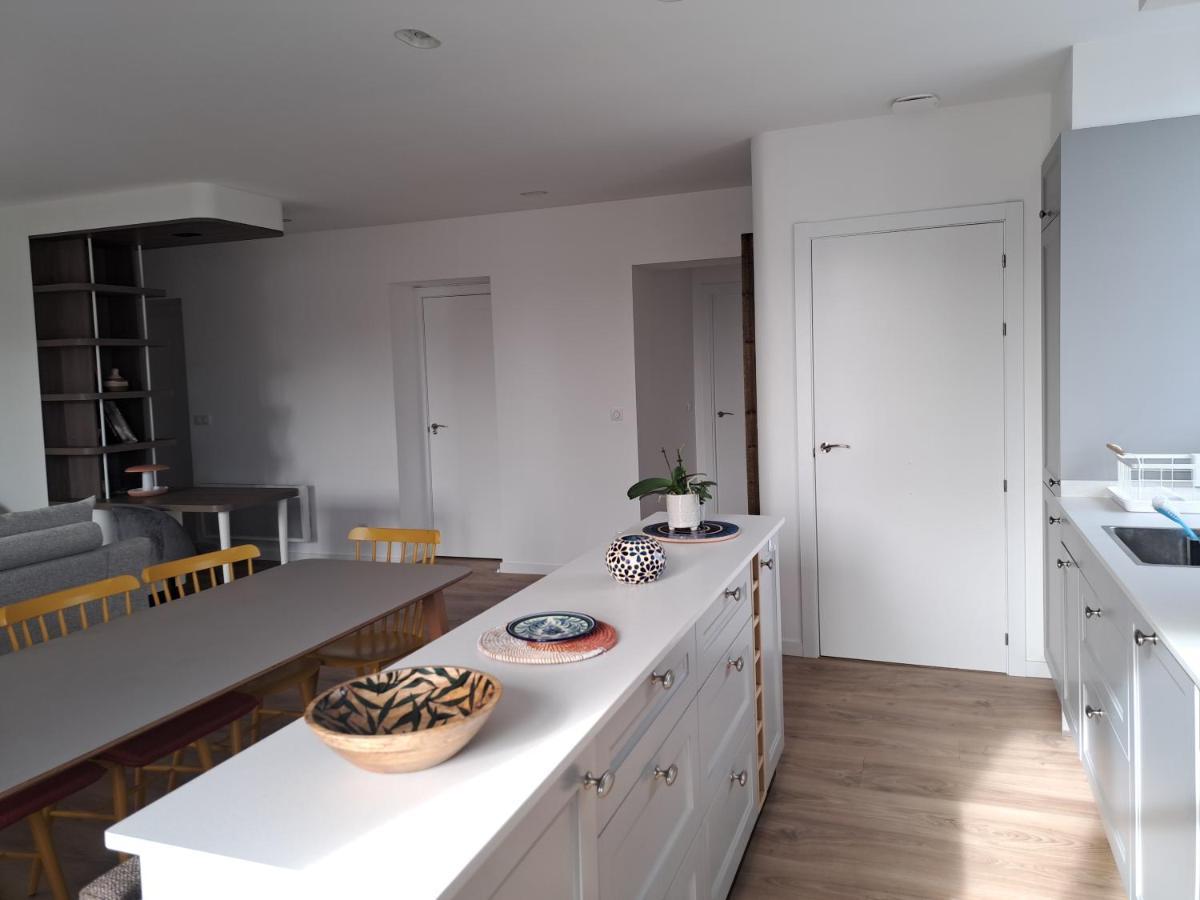 Superbe Appartement T3 Au Centre Plage .Parking Hendaya Exterior foto